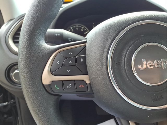 Used 2016 Jeep Renegade Sport w/ Power & Air Group FWD image 17