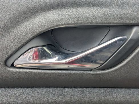 Used 2019 GMC Acadia SLT FWD image 26