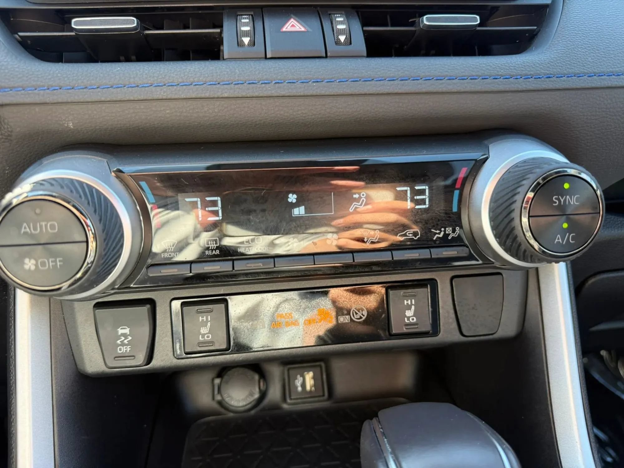Used 2024 Toyota RAV4 XSE w/ Weather Package AWD/4WD image 15