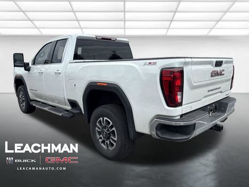Used 2022 GMC Sierra 2500 SLE w/ SLE Convenience Package AWD/4WD image 6