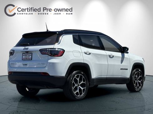 Used 2025 Jeep Compass Limited AWD/4WD image 4