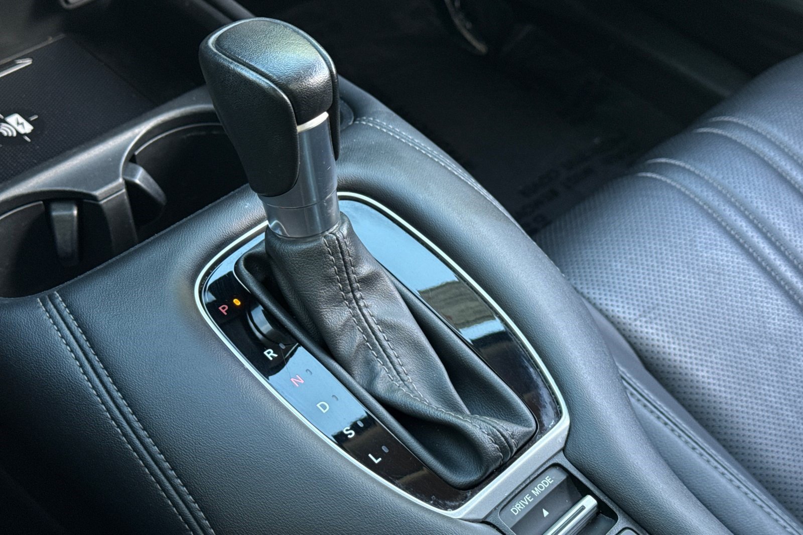 Certified 2024 Honda HR-V EX-L image 17