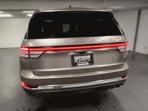 Used 2021 Lincoln Aviator Reserve w/ Equipment Group 202A AWD/4WD image 7