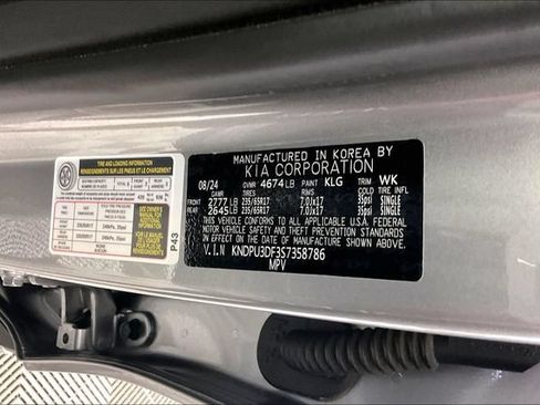 Used 2025 Kia Sportage LX FWD image 17