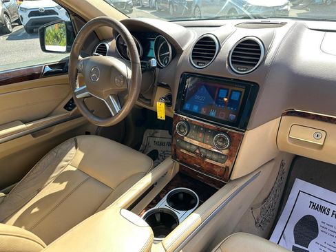 Used 2011 Mercedes-Benz GL 450 4MATIC image 14