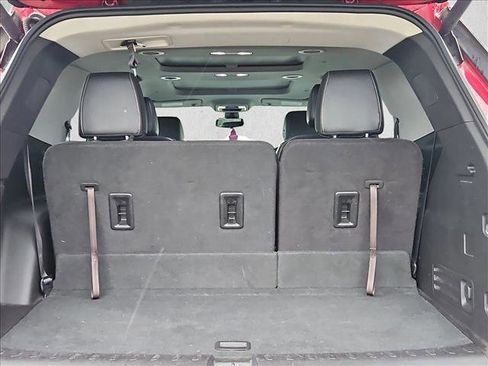 Used 2019 Chevrolet Traverse Premier w/ Driver Confidence II Package image 4