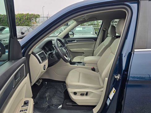 Used 2021 Volkswagen Atlas SE w/ Towing Package image 22