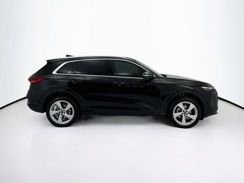 Certified 2025 Audi Q5 Premium Plus w/ Premium Plus AWD/4WD image 4