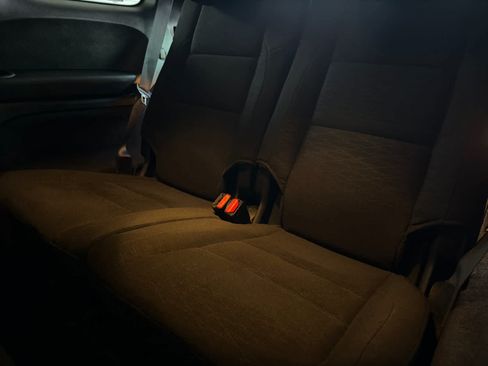 Used 2019 Dodge Durango SXT RWD image 16