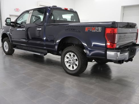 Used 2022 Ford F250 XL w/ STX Appearance Package image 5