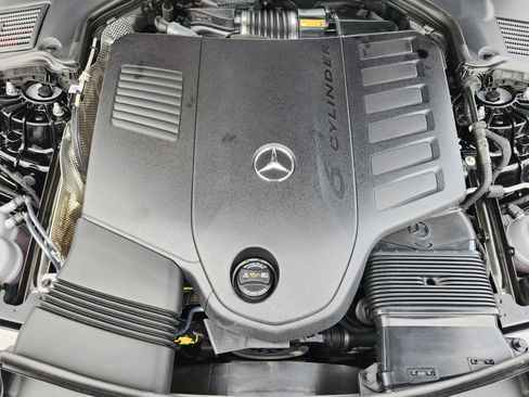 Certified 2024 Mercedes-Benz CLE 450 4MATIC Cabriolet image 31