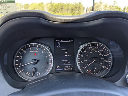 Used 2022 INFINITI Q50 Luxe w/ Cargo Package image 27