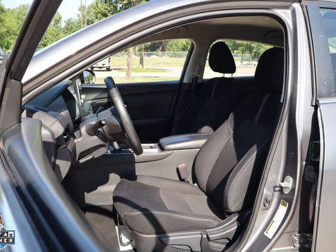 Used 2023 Nissan Sentra SV FWD image 11