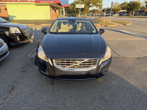 Used 2013 Volvo S60 T6 image 5