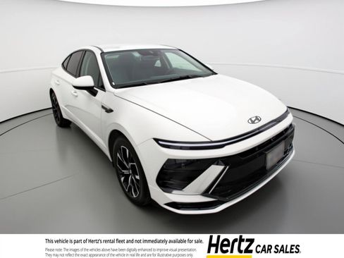 Used 2025 Hyundai Sonata SEL image 1