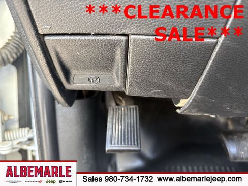 Used 2022 RAM 5500 Tradesman w/ Electrical Accessory Group image 18