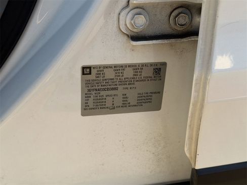 Used 2012 Cadillac SRX Luxury image 6