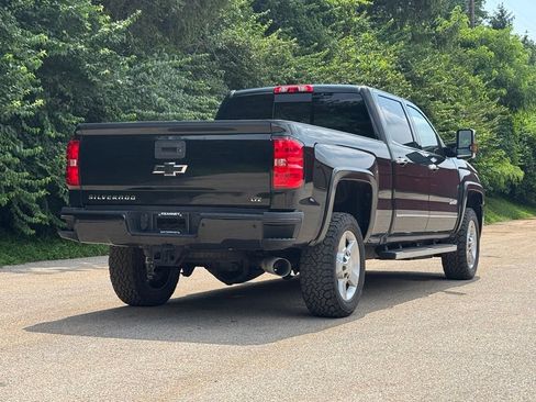 Used 2016 Chevrolet Silverado 2500 LTZ w/ Duramax Plus Package AWD/4WD image 5