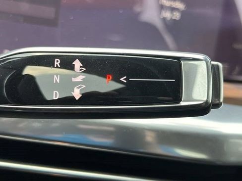 New 2026 Cadillac Escalade Platinum Sport AWD/4WD image 17