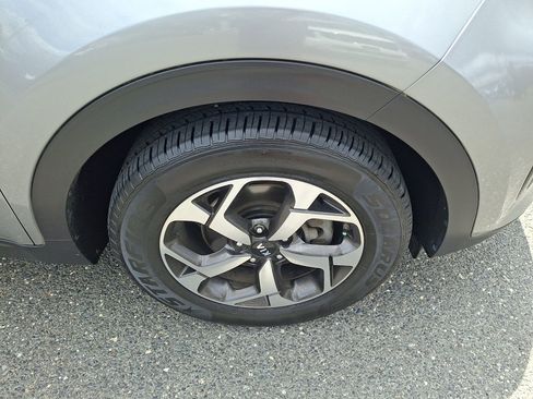 Used 2020 Kia Sportage LX FWD image 15