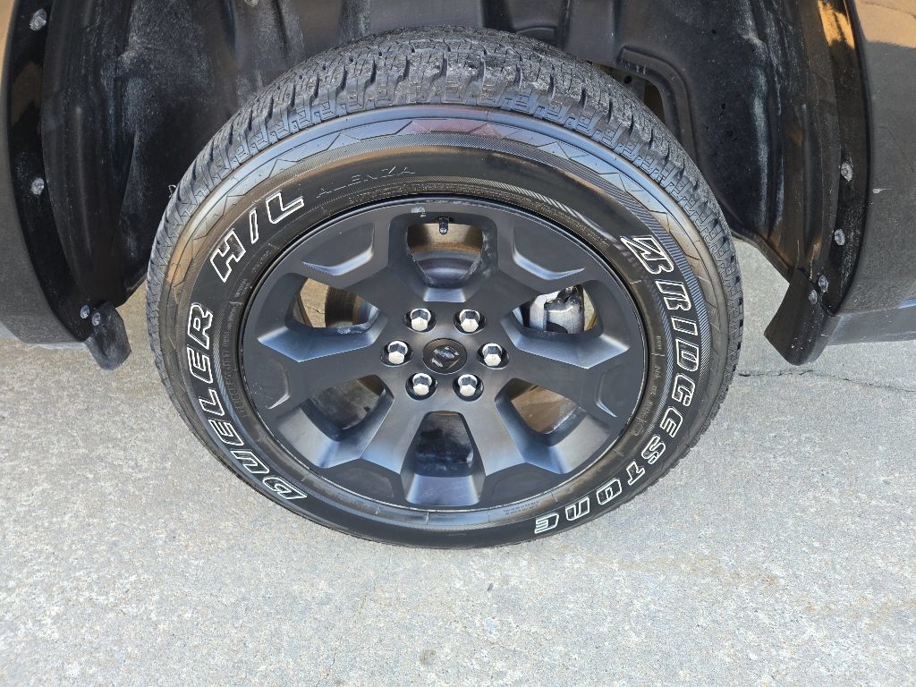 Used 2026 RAM 1500 Big Horn AWD/4WD image 32