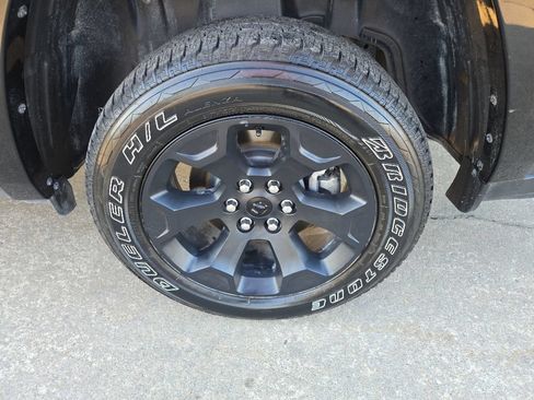 Used 2026 RAM 1500 Big Horn AWD/4WD image 32