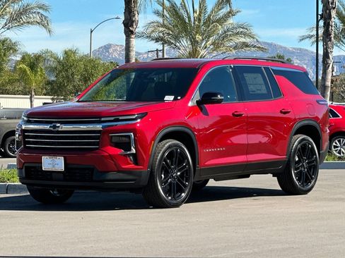 New 2026 Chevrolet Traverse LT image 8