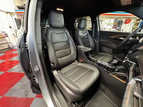 Used 2023 Chevrolet TrailBlazer ACTIV w/ Convenience Package image 9