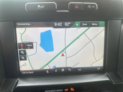 Used 2015 Ford F150 Lariat w/ Equipment Group 501A Mid RWD image 11