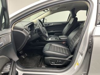 Used 2017 Ford Fusion SE video 3