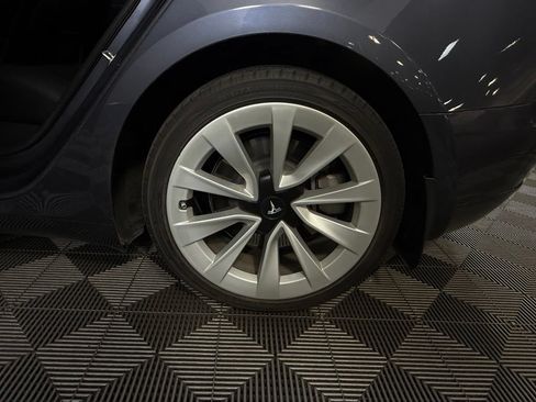 Used 2023 Tesla Model 3 Standard Range RWD image 11