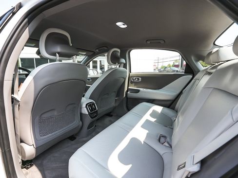 Used 2024 Hyundai Ioniq 6 SEL AWD/4WD image 38