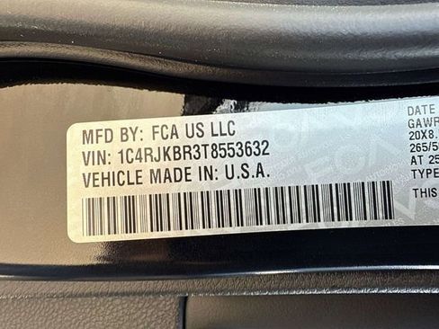 New 2026 Jeep Grand Cherokee L Limited AWD/4WD image 35