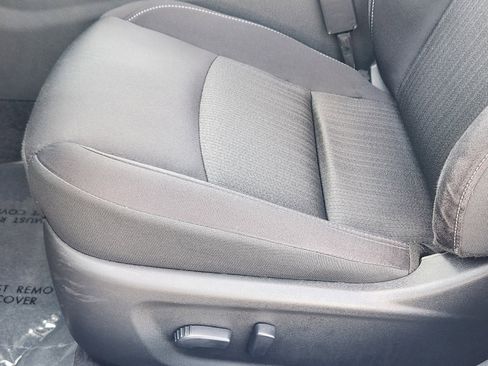 Used 2025 Nissan Altima 2.5 SV image 24