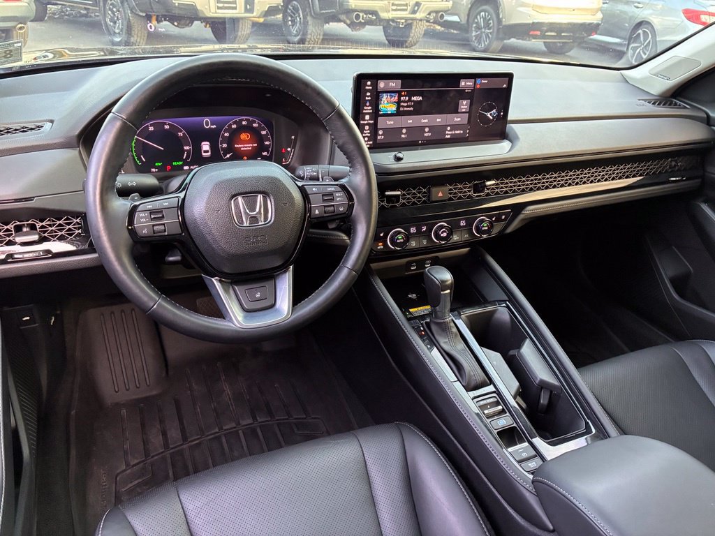 Used 2025 Honda Accord Touring image 27