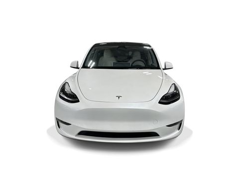 Certified 2023 Tesla Model Y Long Range AWD/4WD image 2