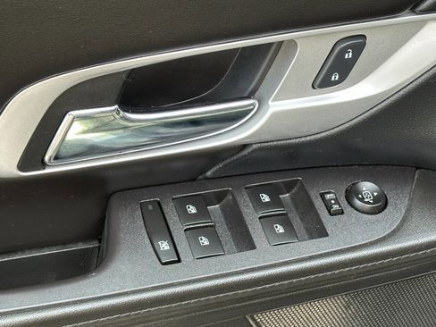 Used 2016 GMC Terrain SLE image 13