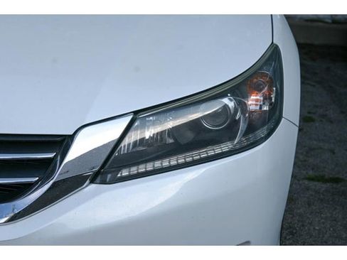 Used 2015 Honda Accord EX image 7
