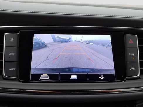 Used 2021 Buick Enclave Premium w/ Sun and Sites Package image 22