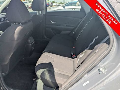 Certified 2024 Hyundai Elantra SEL FWD image 9