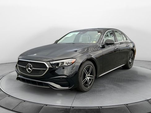 New 2025 Mercedes-Benz E 350 4MATIC Sedan image 3