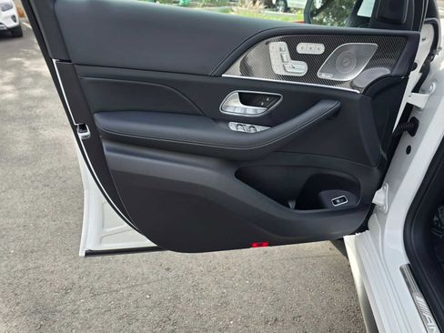 New 2026 Mercedes-Benz GLE 63 AMG S image 23