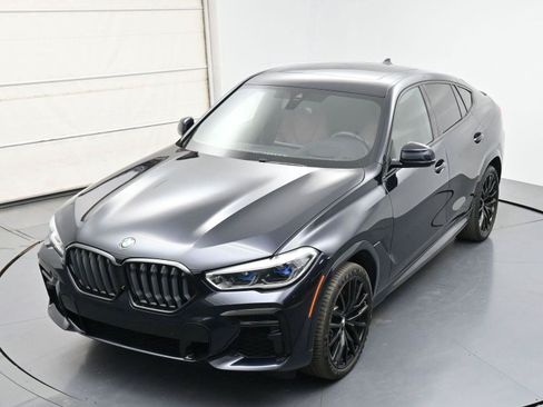 Used 2022 BMW X6 xDrive40i w/ Executive Package AWD/4WD image 37