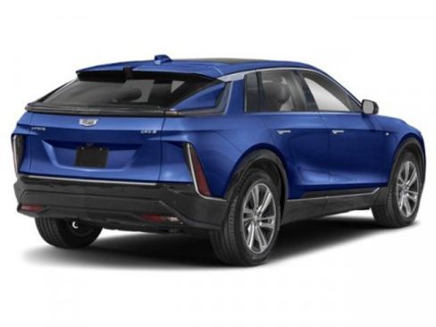 Certified 2025 Cadillac Lyriq Sport image 2