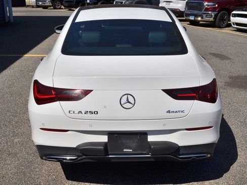 Used 2025 Mercedes-Benz CLA 250 4MATIC image 7