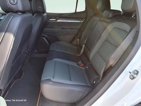 New 2026 GMC Terrain AT4 w/ Convenience Package III AWD/4WD image 10