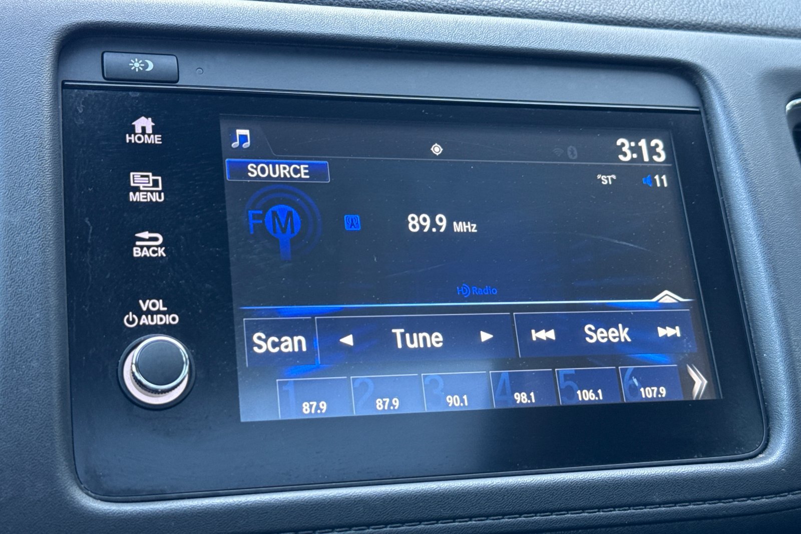 Certified 2022 Honda HR-V EX image 18