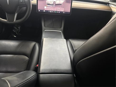 Used 2023 Tesla Model 3 Standard Range RWD image 22