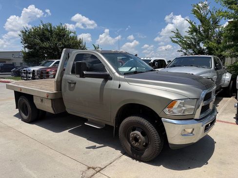 Used 2017 RAM 3500 Tradesman w/ Chrome Appearance Group AWD/4WD image 1