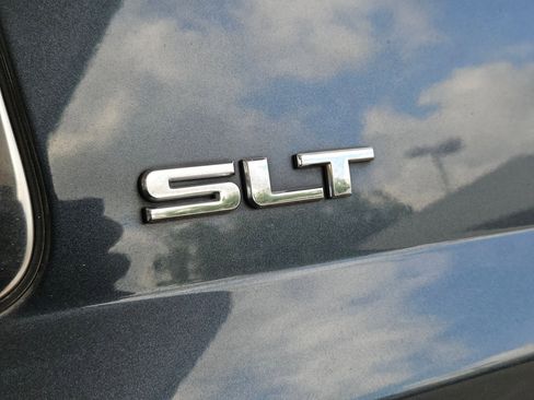 Used 2019 GMC Yukon XL SLT w/ Open Road Package image 8